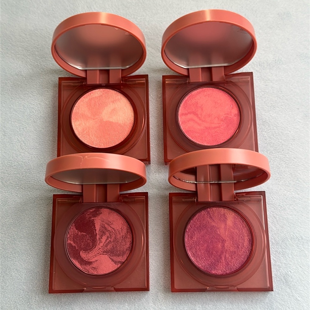 🎨 HUDA BEAUTY | GLOWISH CHEEKY VEGAN SOFT GLOW POWDER BLUSH BUNDLE